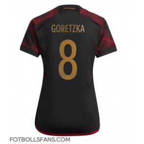 Tyskland Leon Goretzka #8 Replika Bortatröja Damer VM 2022 Kortärmad